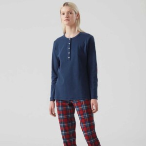 Il Pigiama tartan a serafino con toppe abbinate