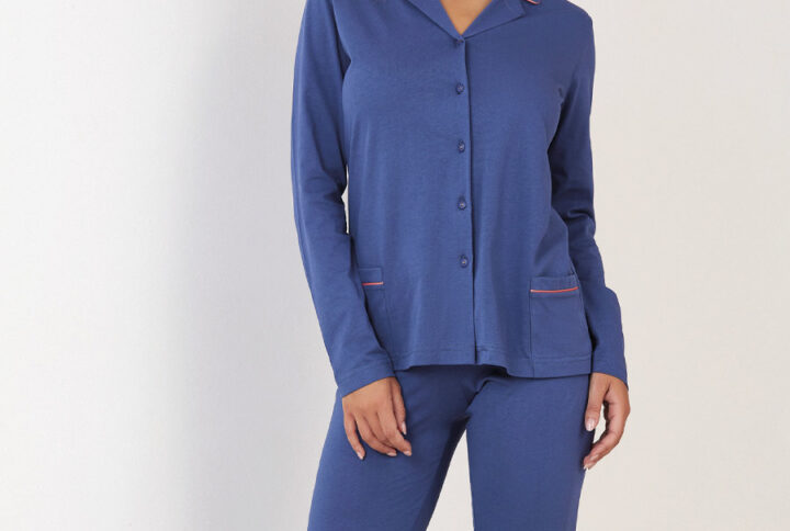 Pigiama bluette primaverile con giacca