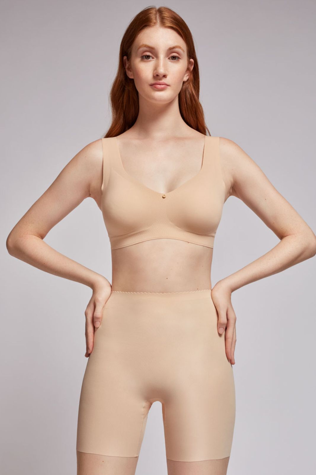 1_0213 – front nudo
