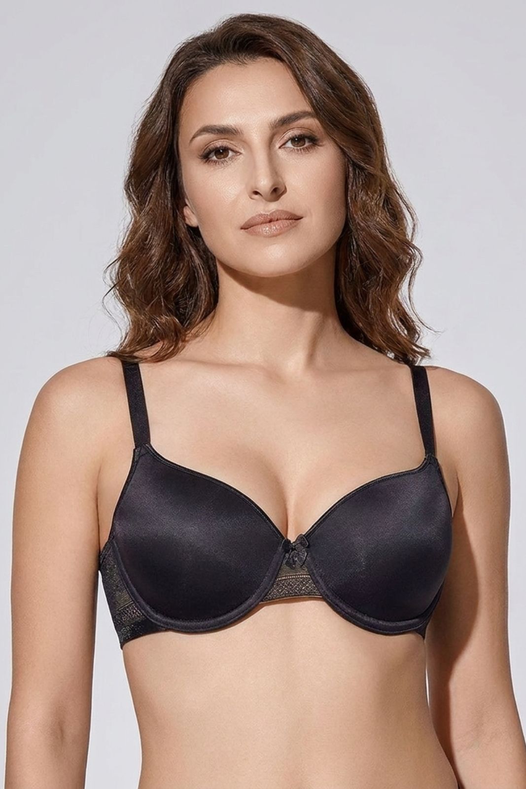 Reggiseno imbottito Selene Olga nero con ferretto e coppe lisce