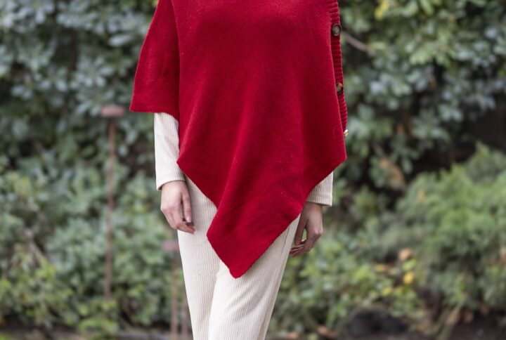 mantella donna NOIDINOTTE rossa in maglia calda