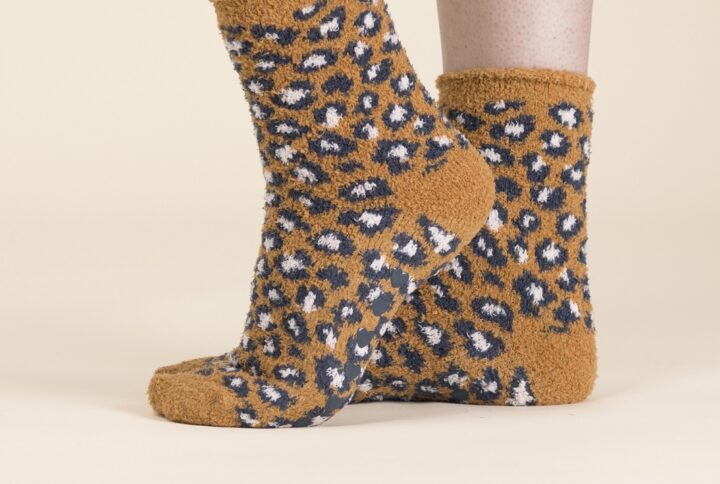calza antiscivolo donna Noidinotte con fantasia leopardata
