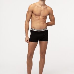 boxer uomo Fila nero inclinato indossato