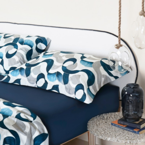 Completo letto Neith Plinio in raso satin 100% cotone 300 TC con stampa digitale.