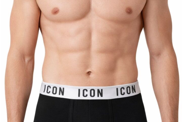 Modello Indossa Boxer uomo ICON cotone elasticizzato nero con fascia bianca logata ICON