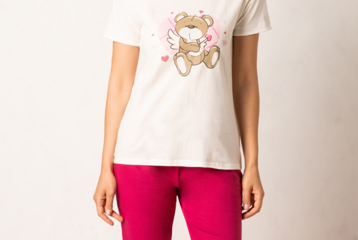 Pigiama SieLei donna in cotone con maglia manica corta stampa orsetto e pantalone pinocchietto.