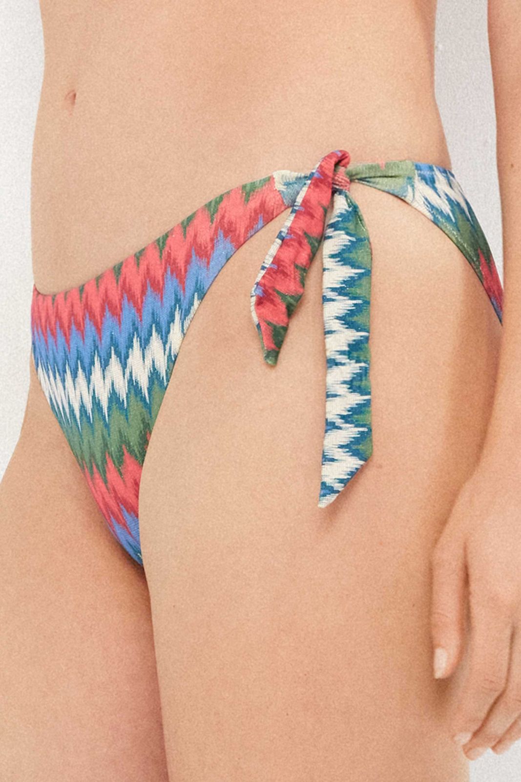 2_30389T + 2_30388B – Dettaglio Slip Bikini