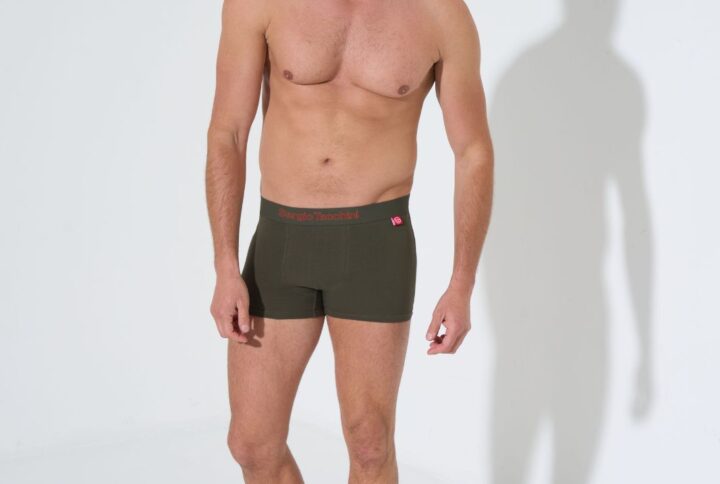 boxer uomo Sergio Tacchini verde indossato