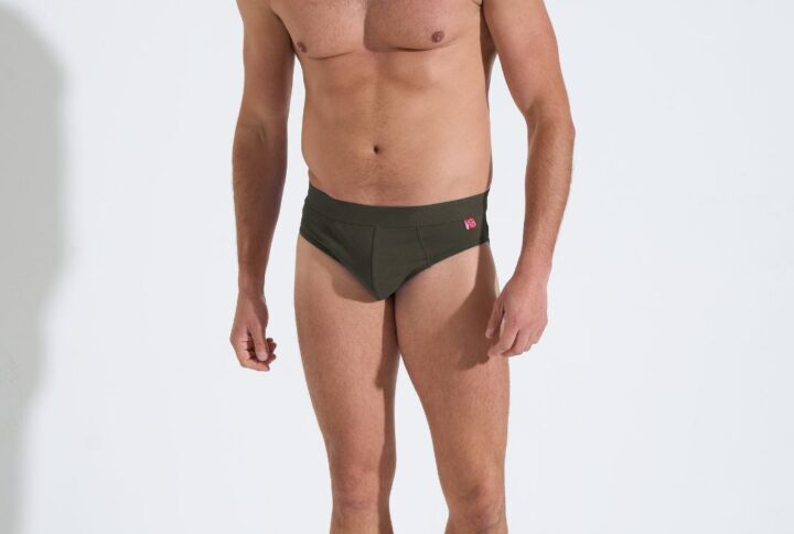 slip uomo Sergio Tacchini verde indossato