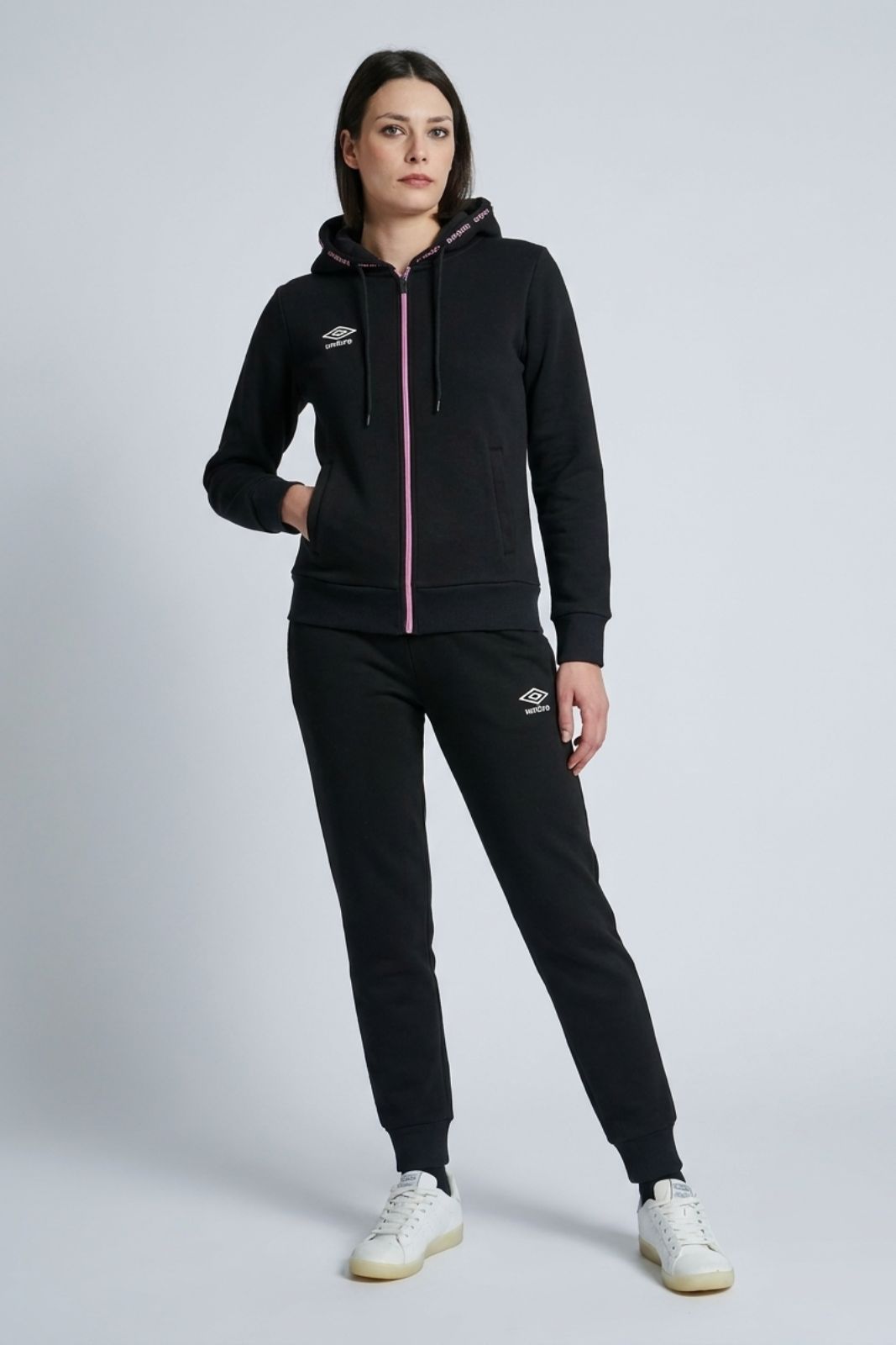 Umbro tuta donna full zip con cappuccio in cotone felpato total black